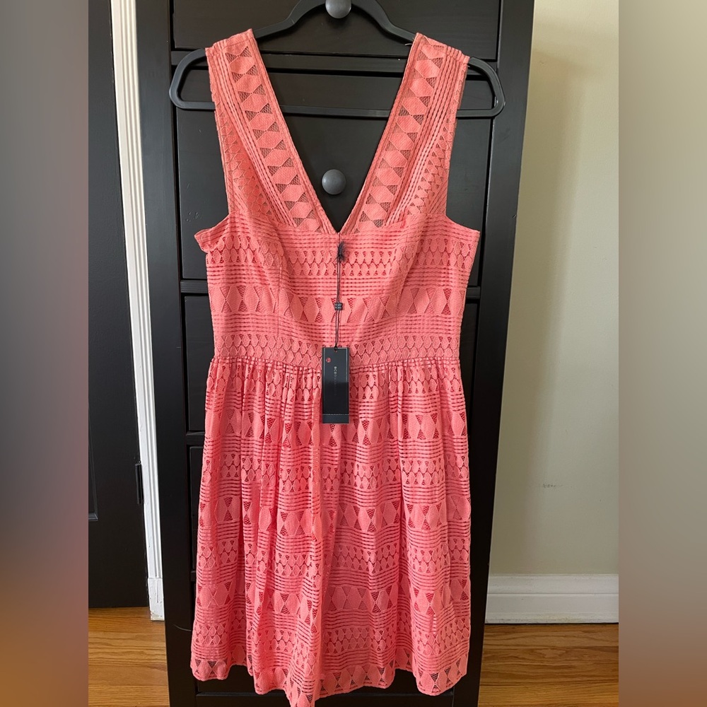 BCBGMAXAZRIA The Camielle Maxi Dress,NWT ,Size : 4 Light Coral